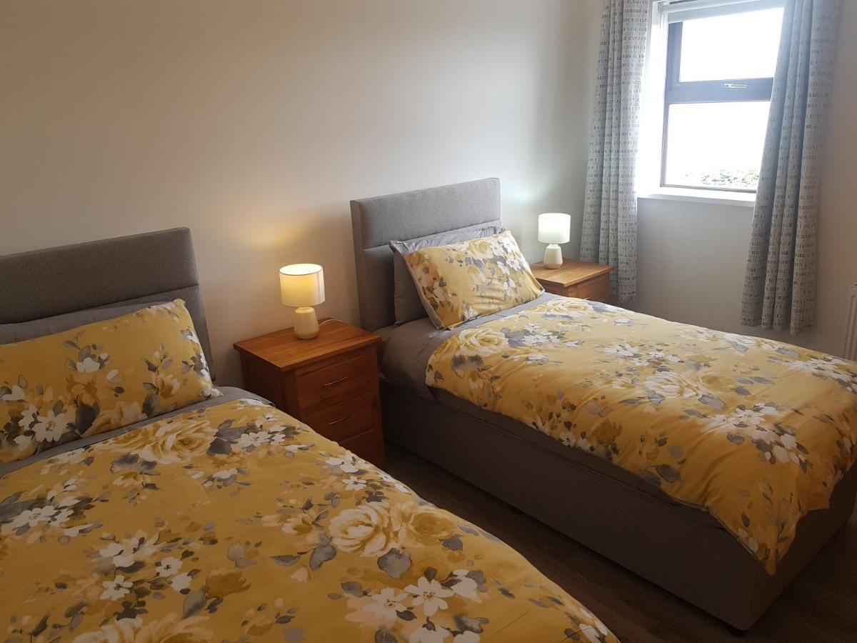 דונגול Sea Breeze Cottage מראה חיצוני תמונה
