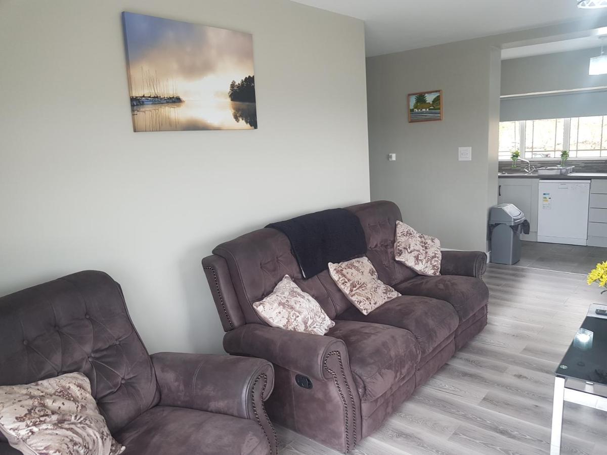דונגול Sea Breeze Cottage מראה חיצוני תמונה