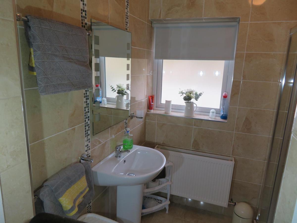 דונגול Sea Breeze Cottage מראה חיצוני תמונה